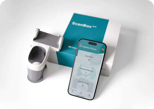 Mit der Dental Monitoring App scannst du deine Zähne selbstständig zuhause und bekommst Erinnerungen, wenn du deine Schienen wechseln musst.